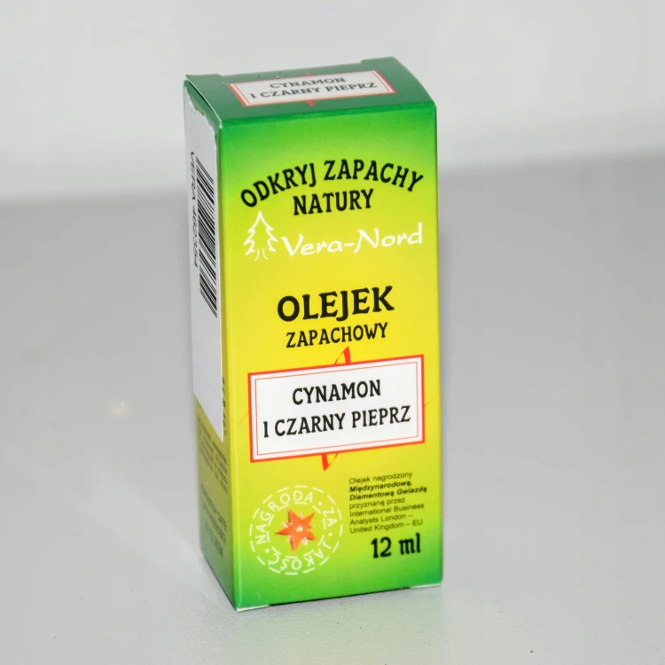 OLEJEK ZAPACHOWY CYNAMON I CZARNY PIEPRZ