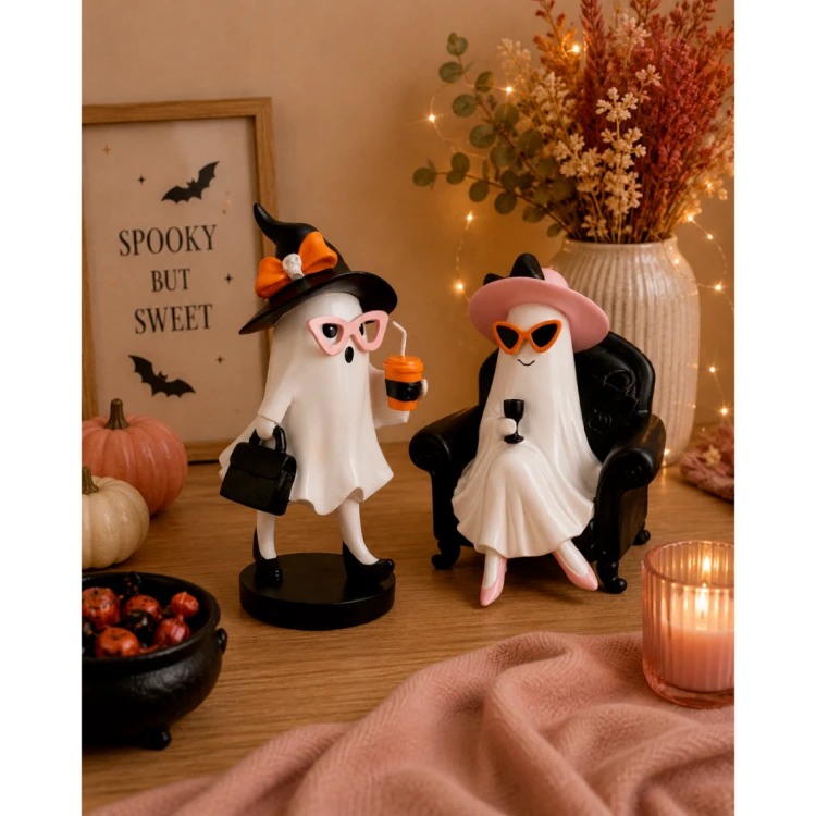 Figurka Halloween Duszek w Kapeluszu z Torebką i Kawą 12,2x12,3x24,8 cm