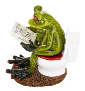 FIGURKA ŻABA NA TOALECIE WC Z GAZETĄ ŁAZIENKA 10,5x7,5x10